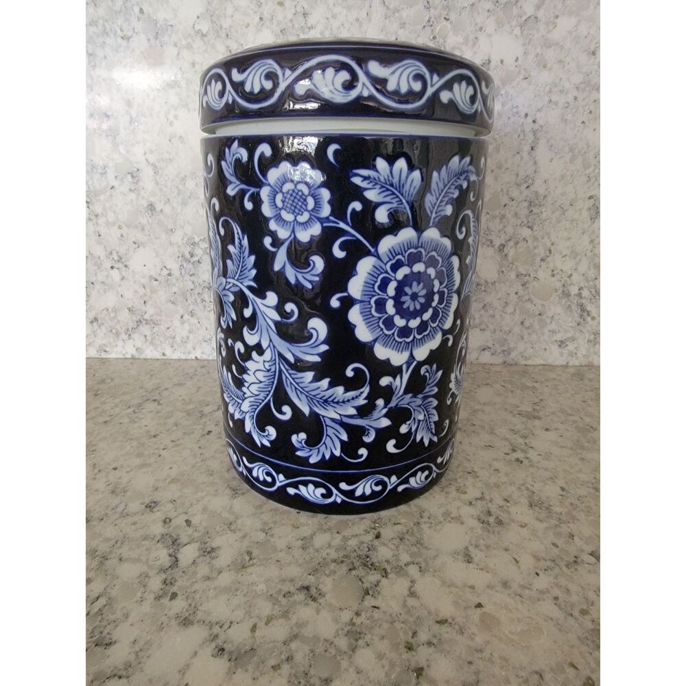 Pier 1 Mandarin Lidded Canister Jar 9” Cobalt Blue & White Vintage Heavy!‎